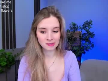 webcam girl milablush today image #3640641