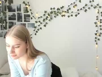 webcam girl suchasophie today image #3931692
