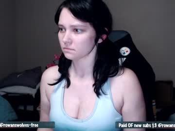 webcam girl rowanswolves today image #968361