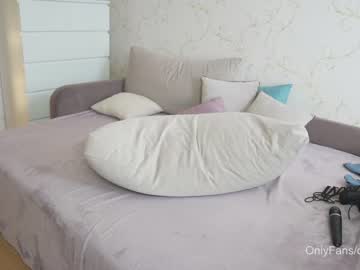 webcam girl oxxme today image #1005189
