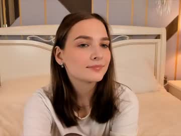 webcam girl hilolahans today image #3996189
