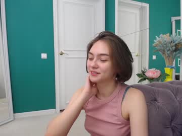 webcam girl adelewilson__ today image #424600