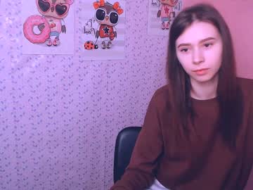 webcam girl emilydass_ today image #3996933