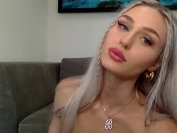 webcam girl bunnykhalissi today image #1813780