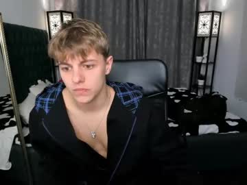 webcam man joe_nik today image #2652629