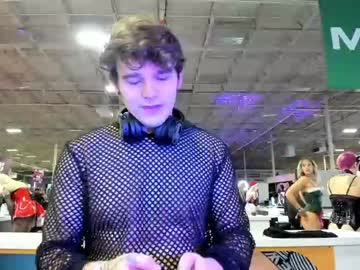 webcam man thejohnnystone today image #3241500