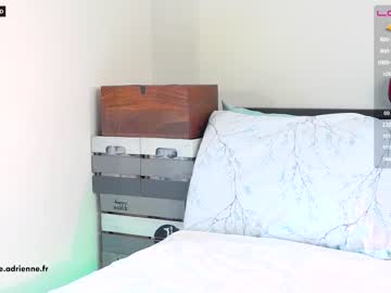 webcam girl belle_adrienne today image #678683