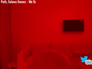 webcam girl hollyextra today image #642520