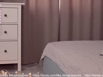 webcam girl mia_milagros today image #2634566
