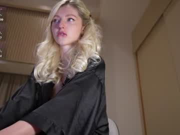 webcam girl yournaughtymiss today image #3431