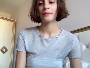 webcam girl crown_of_vice01 today image #2601408