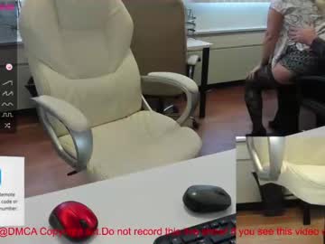 webcam couple milf_viktoria today image #3102381