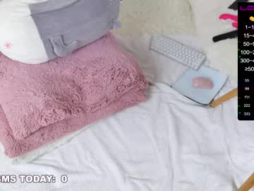webcam girl curlylolly today image #2893599