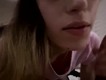 webcam couple newdiscovery today image #3952118
