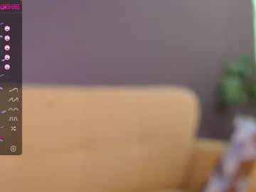 webcam girl small_blondee today image #1745845