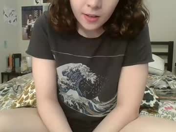 webcam girl into_the_panda today image #934448