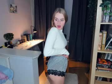webcam girl stun1ng_blonde today image #4053914