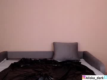 webcam girl aliska_dark today image #1781176