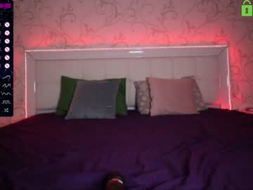 webcam girl fallen_angel_18 today image #2552836