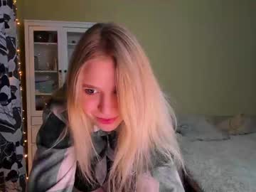 webcam girl lil_shynee today image #3983754