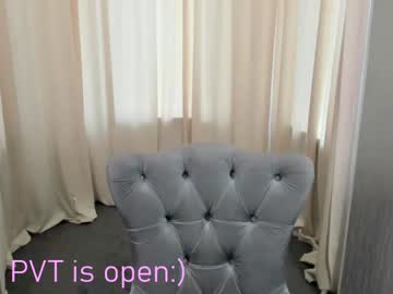 webcam girl violetta_coy today image #2494084