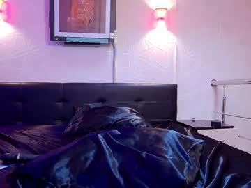 webcam girl immature_babyy today image #1191742