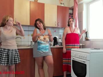 webcam couple juliana35 today image #2297893