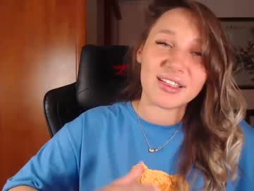 webcam girl highlemonsss today image #711733