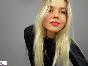 webcam girl corni__ today image #3835413