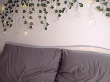webcam girl lillpio today image #3255277