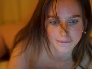 webcam girl ellaa91 today image #943774