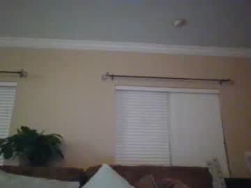 webcam man hockeystar96 today image #766623