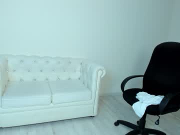 webcam girl oliviabr0wn today image #3122543
