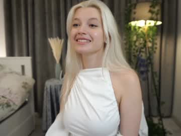 webcam girl esmehathorne today image #4036915