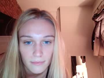 webcam girl daddyslittleangels_ today image #1548958