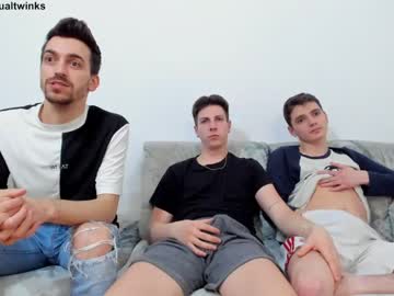 webcam man casualtwinks today image #3921892