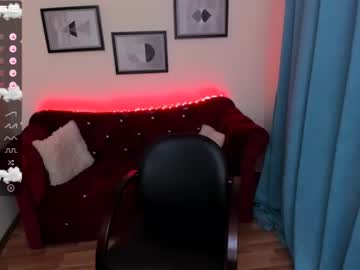 webcam girl yolandi_toit today image #2180844