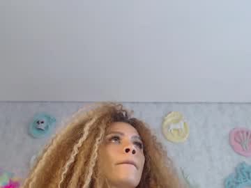 webcam tranny naomigomezz today image #2859378
