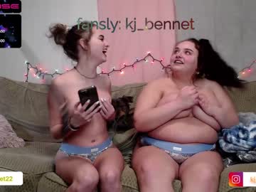 webcam couple kjbennet today image #3637104