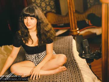 webcam girl ingennui today image #2239170