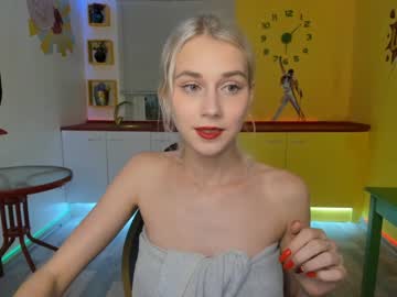 webcam girl leila_moors today image #275153