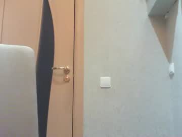 webcam girl momentbeforedown today image #2798734