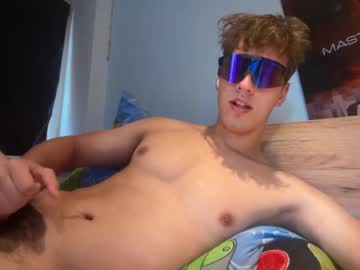 Cam for hotharry12345