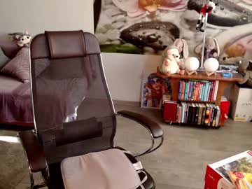 webcam girl jennycutey today image #464956
