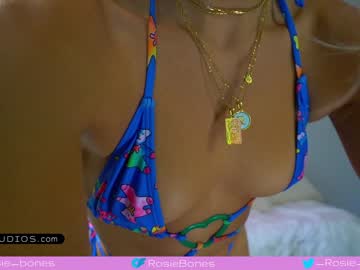 webcam girl rosiebones today image #1970365