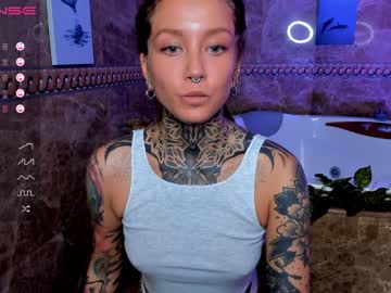 webcam girl nickyneck today image #2471115