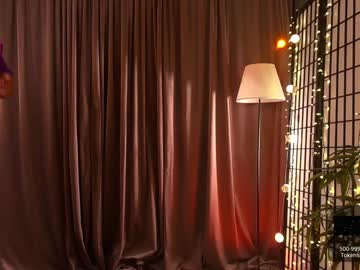 webcam girl monkeylina today image #3539006