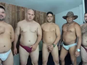 webcam man dirty_bears2 today image #1664422