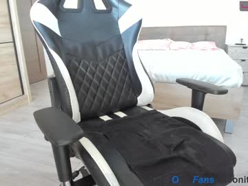 webcam girl daddysprincess7 today image #2348623