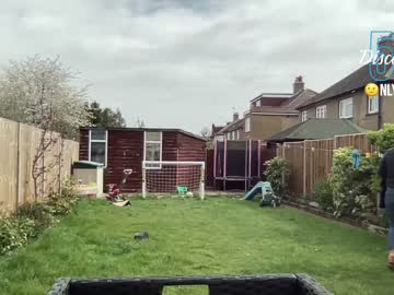 webcam girl eatmypie69 today image #1544191